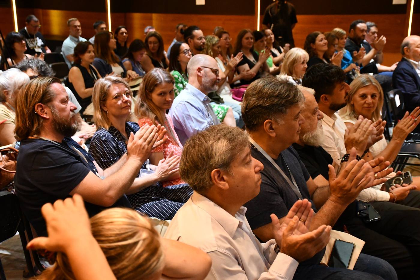 El público en la apertura