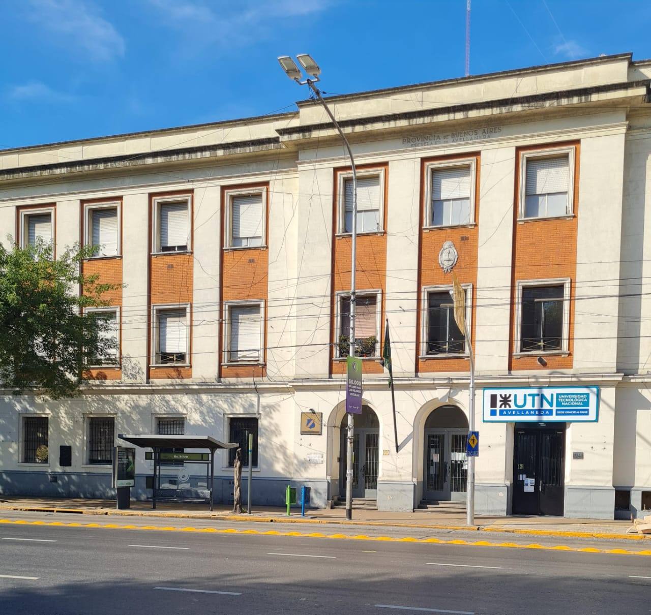 Fachada de UTN-FRA, Sede Graciela Pane