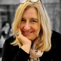 Prof. Dra. Cristina Kanobel