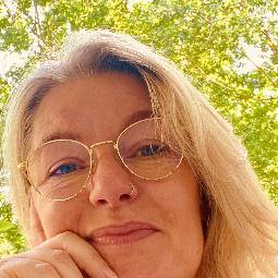 Dra. Maria Kirstine Østergaard